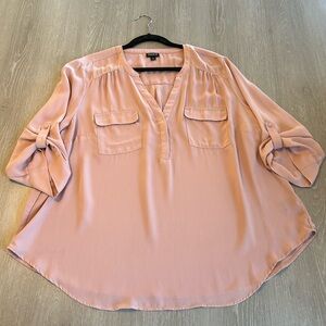 TORRID HARPER Women’s Pink Blush V-Neck 3/4 Button Sleeve Blouse Torrid 2 = 2X.